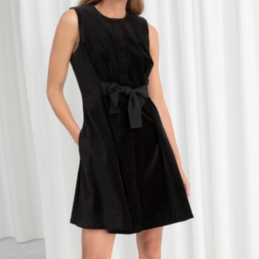 & Other Stories - black velvet bow dress